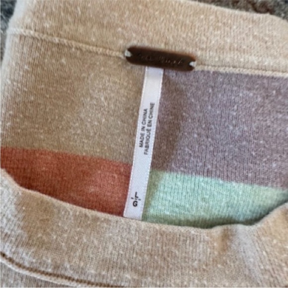 Free People | Uptown Pullover | Size Large - Picture 3 of 9